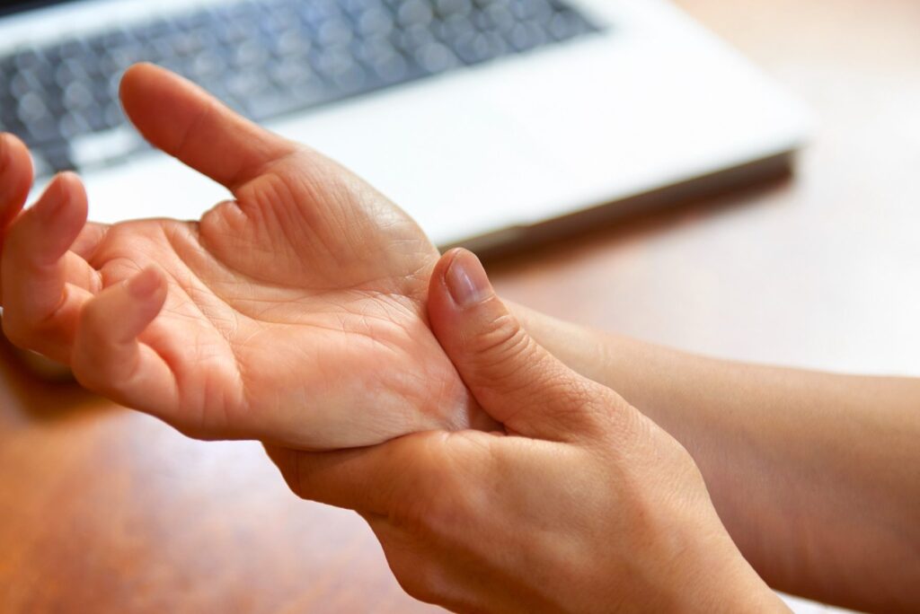 Panotile contre les infections de l&rsquo;oreille: L&rsquo;antibiotique auriculaire à la loupe