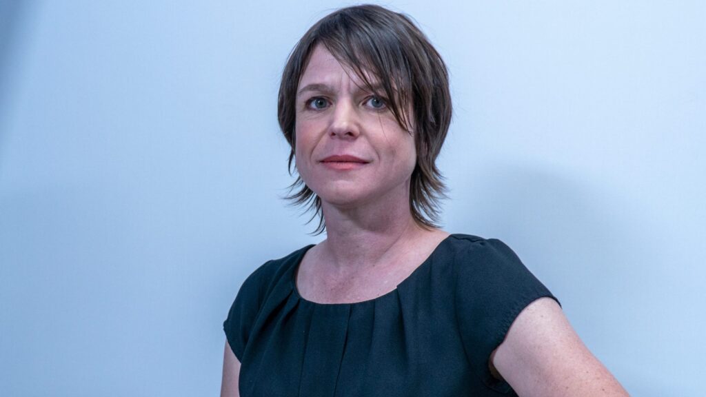 Rencontre avec un expert de la peau : Visite chez le dermatologue renommé de Riom