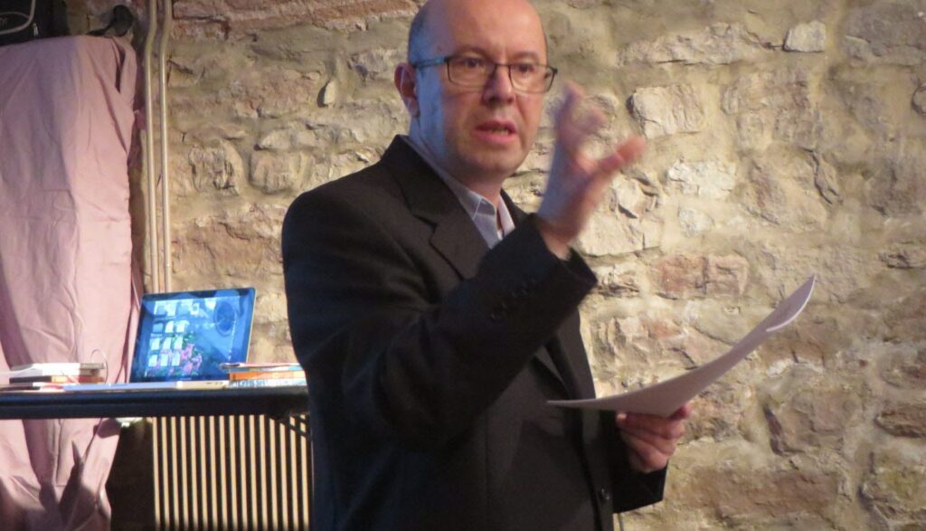 Rencontre avec le Docteur Rossi : L&rsquo;Expertise Médicale au Coeur d&rsquo;Étiolles